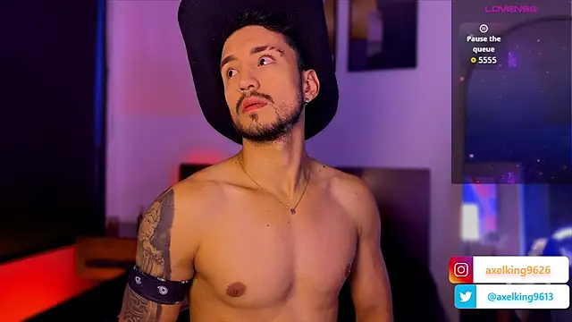 AxelKing1326 online show from 02/17/26, 09:56