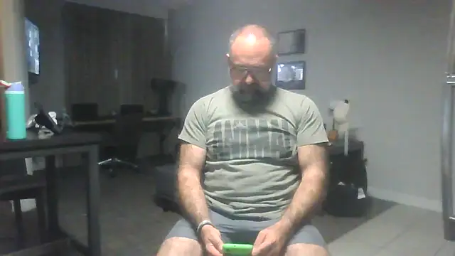 Snapshot of chainjulious chatting on 07/09/26, 11:37 chainjulious online show from 07/09/26, 11:37
