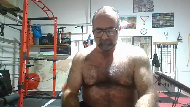 chainjulious online show from 04/16/26, 12:39