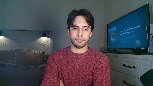 Snapshot of thonylewys chatting on 10/04/25, 10:44 thonylewys online show from 10/04/25, 10:44