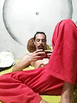 Snapshot of iirgastam3 chatting on 12/17/25, 04:06 iirgastam3 online show from 12/17/25, 04:06