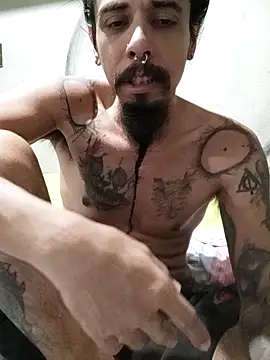 Snapshot of iirgastam3 chatting on 11/02/25, 01:10 iirgastam3 online show from 11/02/25, 01:10