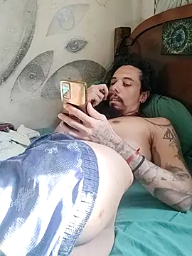 Snapshot of iirgastam3 chatting on 11/13/25, 12:42 iirgastam3 online show from 11/13/25, 12:42