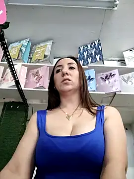 Snapshot of Mia_Novikov chatting on 03/09/25, 10:19 Mia Novikov online show from 03/09/25, 10:19