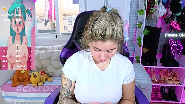 Tawny cox online show from 03/07/25, 04:33