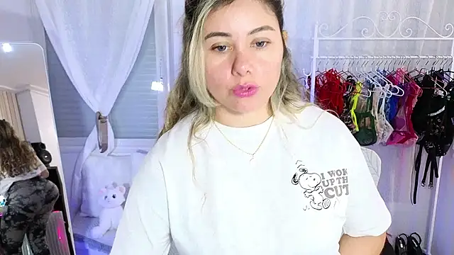 Tawny cox online show from 02/06/26, 09:49