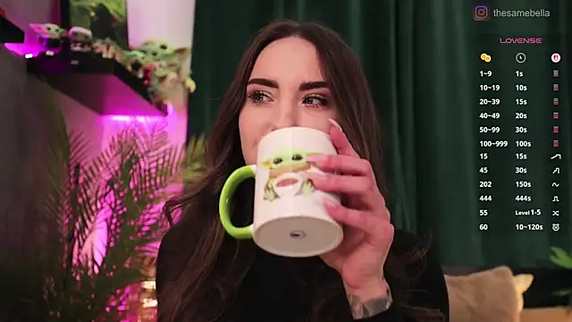 BabyYoda- online show from 04/19/26, 06:10