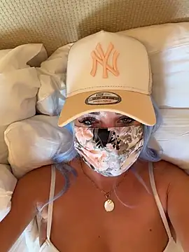 xxbabyxgiiirlxx online show from 06/06/26, 07:57