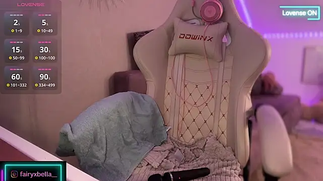 xxbabyxgiiirlxx online show from 10/24/25, 01:54