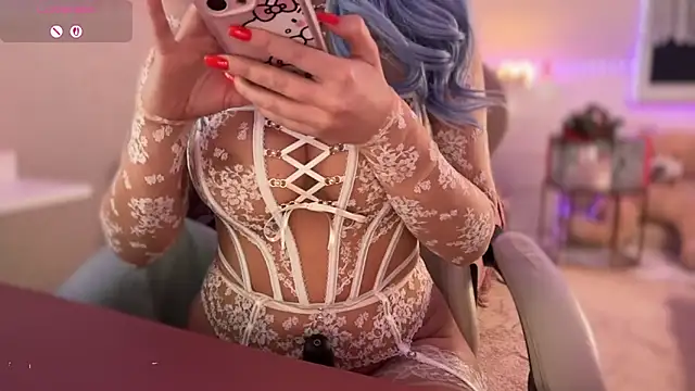 xxbabyxgiiirlxx online show from 12/22/25, 08:53