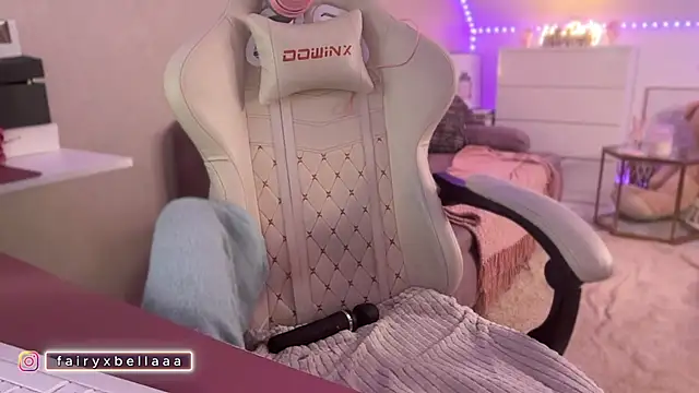 xxbabyxgiiirlxx online show from 02/14/26, 10:10