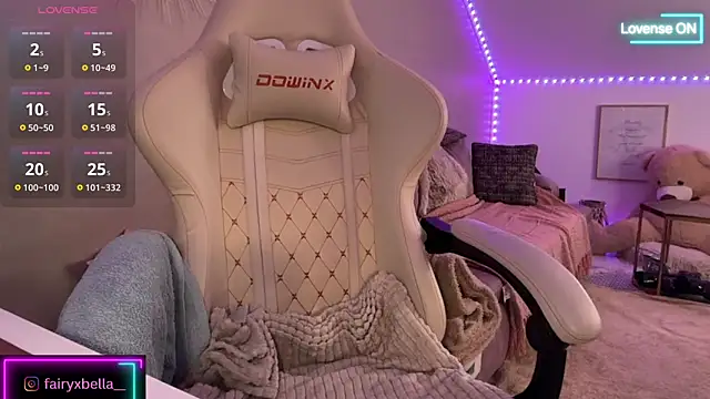 xxbabyxgiiirlxx online show from 10/05/25, 08:49