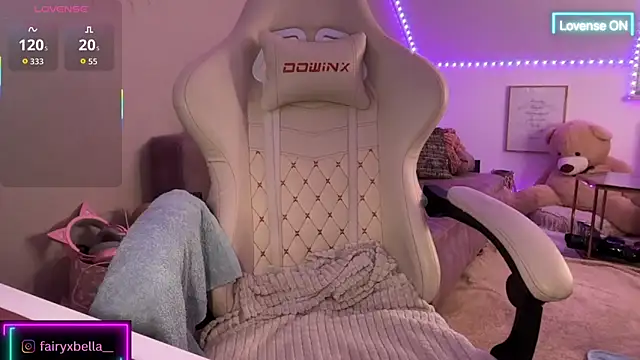 xxbabyxgiiirlxx online show from 10/04/25, 08:27