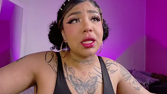 foxxy-lov3 online show from 02/21/26, 12:18