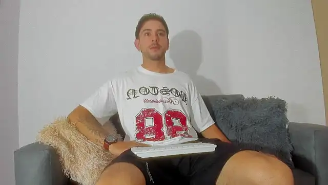 Ethan mullers online show from 02/08/25, 07:05