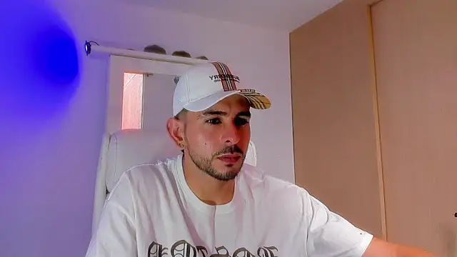 Ethan mullers online show from 02/03/25, 07:10