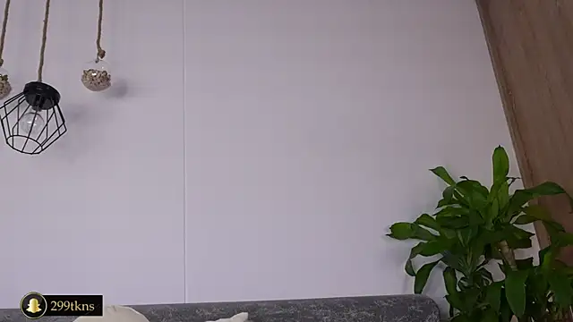 katie cruz online show from 11/21/25, 10:25