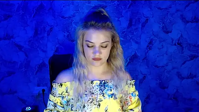 Snapshot of nika_gold1 chatting on 06/13/26, 03:54 nika gold1 online show from 06/13/26, 03:54
