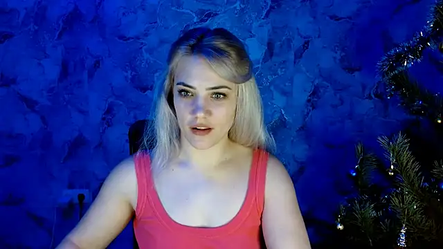 Snapshot of nika_gold1 chatting on 01/11/25, 04:57 nika gold1 online show from 01/11/25, 04:57