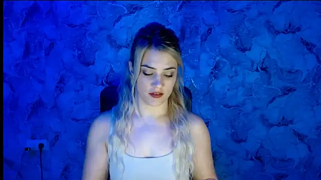 nika gold1 online show from 11/11/25, 07:30