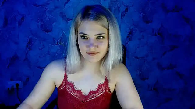 Snapshot of nika_gold1 chatting on 02/25/25, 07:06 nika gold1 online show from 02/25/25, 07:06