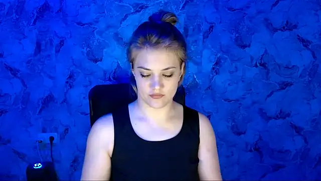 nika gold1 online show from 05/10/26, 07:38