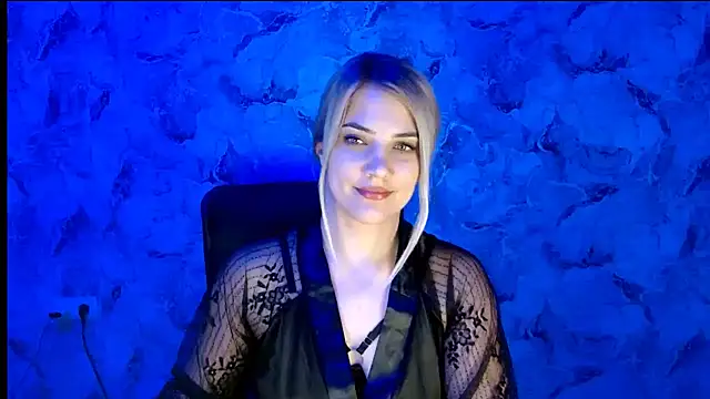 nika gold1 online show from 10/31/25, 03:52