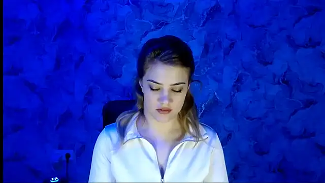 nika gold1 online show from 02/27/26, 03:12