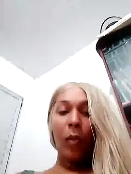 transgirl26 online show from 10/09/25, 06:08