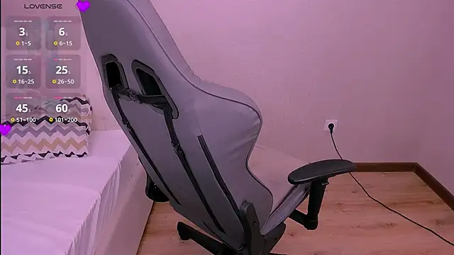 HinaJeen online show from 10/06/25, 07:20