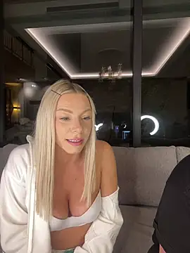 SexOnMyLvL online show from 04/15/26, 08:20