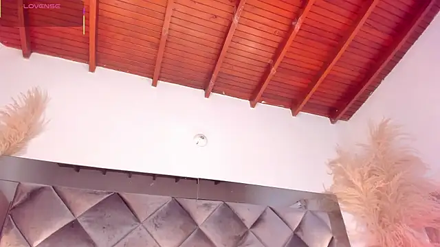 sofhiaa adaams online show from 10/13/25, 10:10