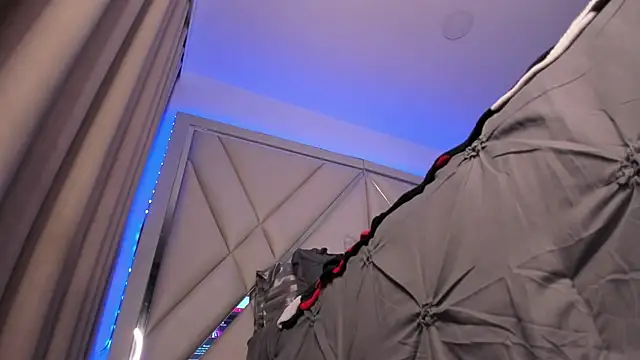 andreafernandz online show from 10/27/25, 11:38