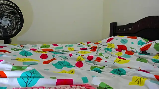 abby jose online show from 10/30/25, 08:56