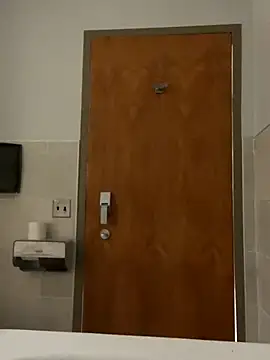 lookin4excitement23 online show from 09/26/25, 09:16