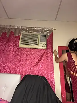 violetta-brown1 online show from 11/14/25, 03:10