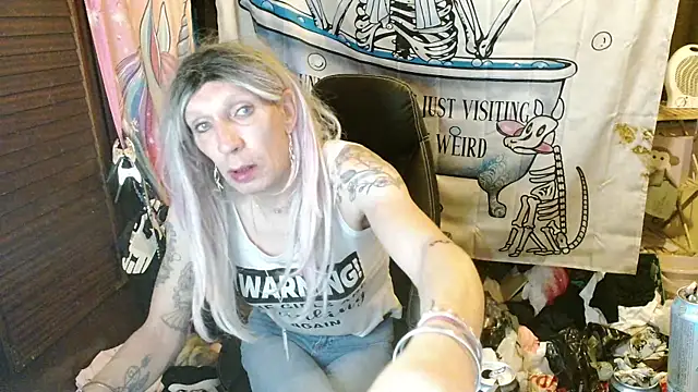 Ombeline1 online show from 03/18/26, 07:26