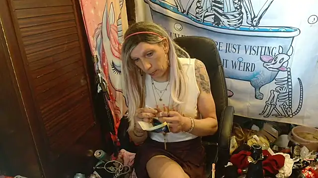 Ombeline1 online show from 04/01/26, 12:17