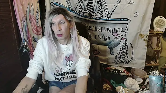 Ombeline1 online show from 03/19/26, 07:47