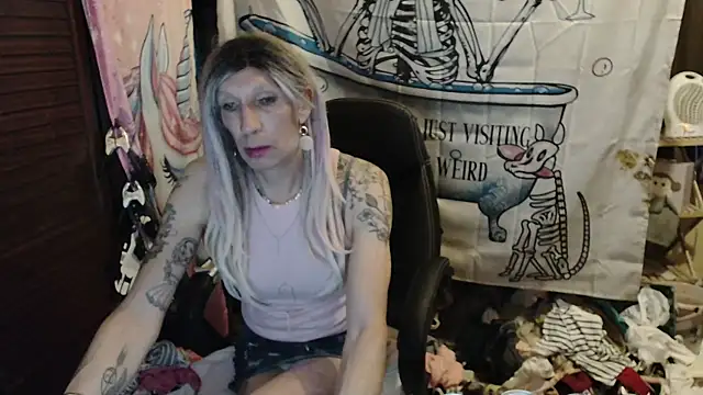 Ombeline1 online show from 03/11/26, 01:54