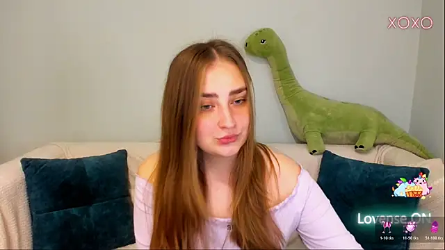 Snapshot of MilliStrii chatting on 05/14/26, 01:24 MilliStrii online show from 05/14/26, 01:24