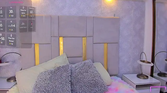 Camilaa Sanchez  online show from 07/07/26, 11:36