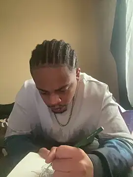 Snapshot of Elgrazonamor chatting on 01/06/25, 05:27 Elgrazonamor online show from 01/06/25, 05:27