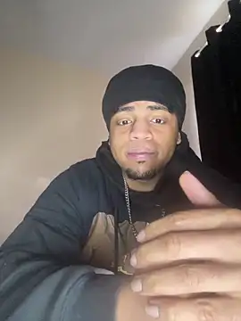 Snapshot of Elgrazonamor chatting on 02/17/25, 03:44 Elgrazonamor online show from 02/17/25, 03:44