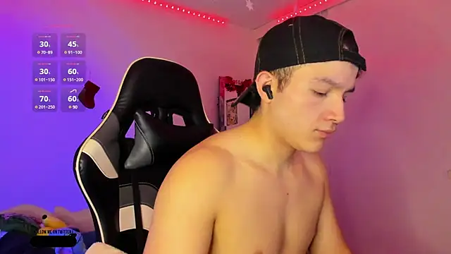 AustinSummerr online show from 12/31/24, 12:46