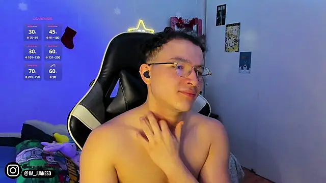 AustinSummerr online show from 01/03/25, 12:40