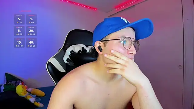 AustinSummerr online show from 01/21/25, 04:37