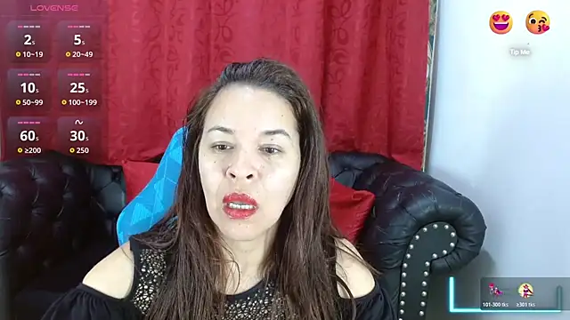 Snapshot of Lizeth_Bels chatting on 07/14/26, 07:42 Lizeth Bels online show from 07/14/26, 07:42