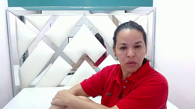 Lizeth Bels online show from 04/15/26, 09:59