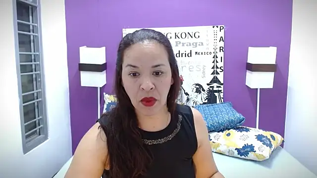 Lizeth Bels online show from 09/13/25, 09:04